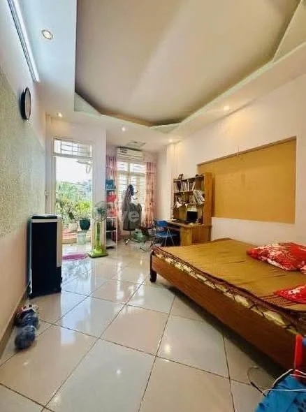 MINH KHAI, 62m, mặt tiền 4m chỉ hơn 10 tỷ - không có căn thứ 2