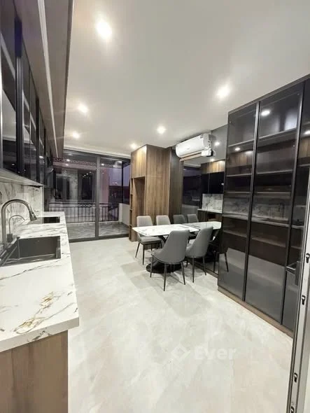 NHÀ ĐẸP MINH KHAI - 35M X 6 TẦNG THANG MÁY - MẶT TIỀN 3,4M - NGÕ 3 GÁC RỘNG THOÁNG - 50M RA OTO