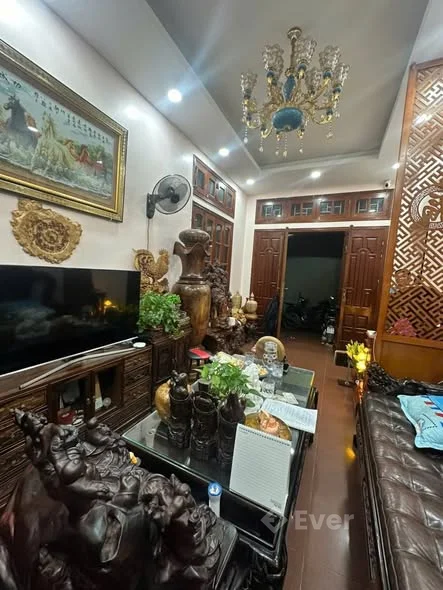 Bán nhà Mễ Trì, vị trí đẹp, chỉ việc dọn vào ở!