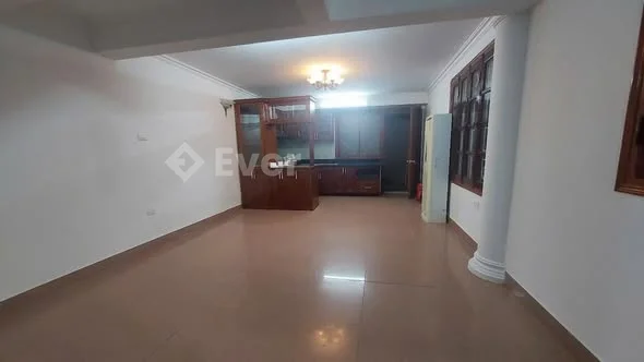 Bán nhà Quan Nhân phân lô vỉa hè ô tô tránh