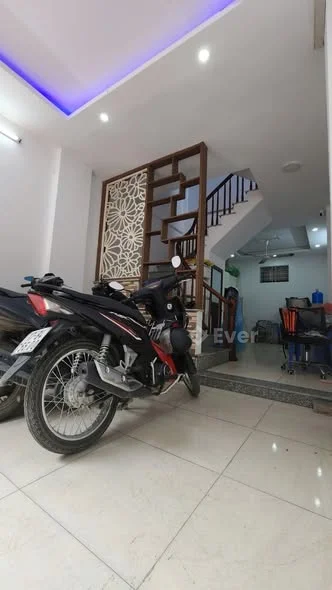 BÁN NHÀ YÊN NGHĨA HĐ - DÒNG TIỀN SẴN 37m2 - 4 tầng Sẵn mạng, camera, nóng lạnh, điều hoà,