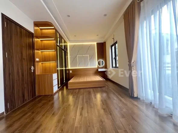 BÁN #NHÀ ĐẸP HỒNG TIẾN – LONG BIÊN – 6 TẦNG THANG MÁY – MẶT TIỀN 6M – CHỈ 11.9 TỶ