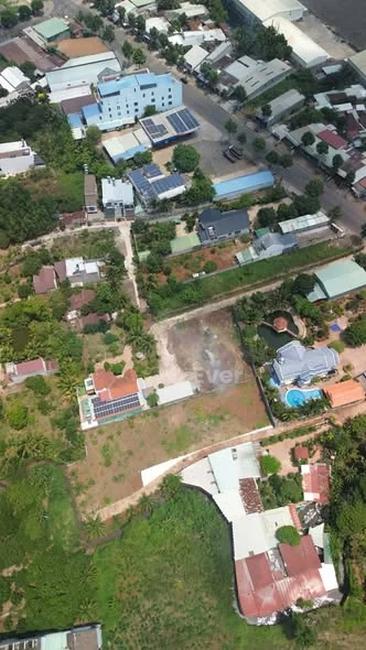 ĐẤT TRUNG TÂM LONG KHÁNH –1 SẸT HỒ THỊ HƯƠNG – NGAY NHÀ HÀNG SUNSHINE