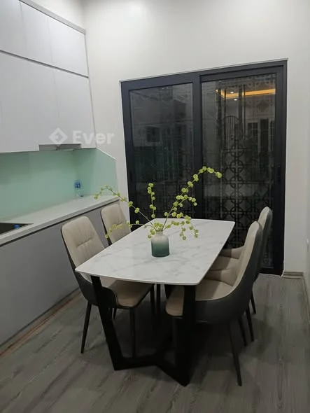 Bán nhà phố Đại La, ngõ Thống Nhất