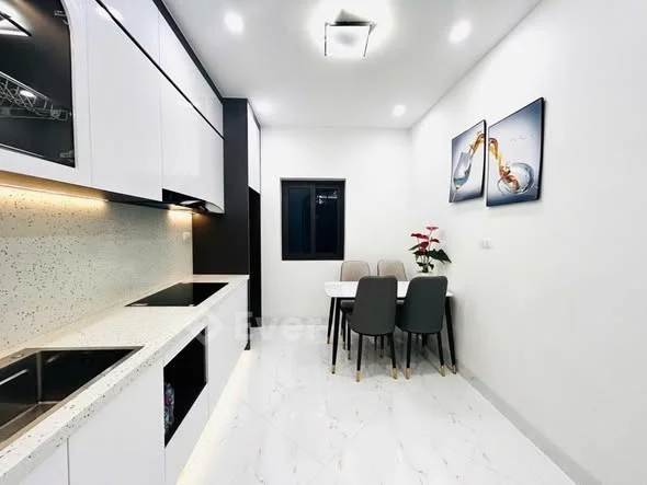 CHỐT GẤP QUAN NHÂN - 8,X TỶ - 38M2 - 2 MẶT THOÁNGGIÁ: 8,x TỶ (Thương lượng trực tiếp)