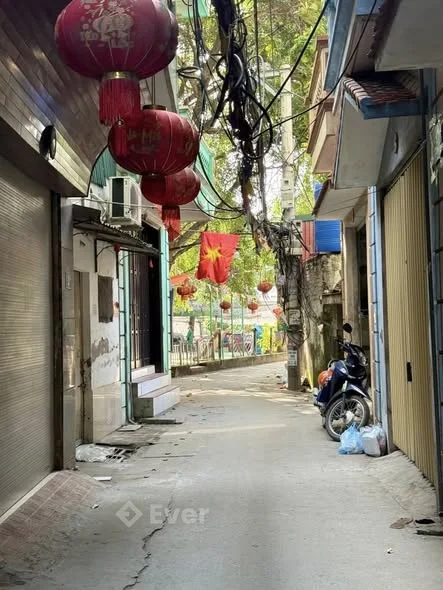 NGAY LÊ LỢI HÀ ĐÔNG 52m, 8.xty.Oto lùi cửa, sát sân chơi