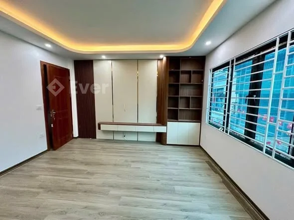 NHÀ MỚI 6 Tầng- Lai Xá- Hoài Đức- Lô Góc- Ô Tô Tránh – Cạnh QL 32- Gần ĐH Công Nghiệp