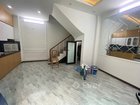 Nhà xây mới Mỹ Đình Lê Quang Đạo, 1 nhà ra ô tô- 30m2 giá 7.2 tỷ- Nhà 5 tầng thông sàn 3pn