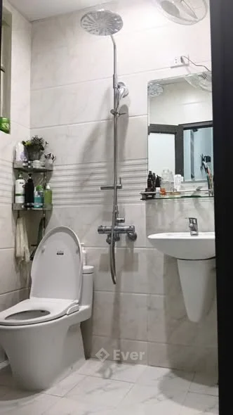 : CHUNG CƯ LONG BIÊN – LÔ GÓC 3 MẶT THOÁNG – 80M2 – 2PN – 2 LOGIA – NHỈNH 4 TỶ KĐT Việt Hưng – Lo