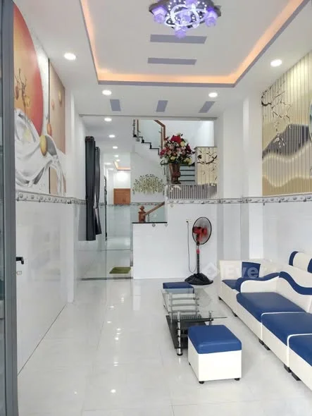 CĂN GÓC 3 TẦNG – NỘI THẤT ĐỦ – SỔ HỒNG CÓ SẴN, CHÍNH CHỦ - VÀO Ở LIỀN - 6,3TỶ