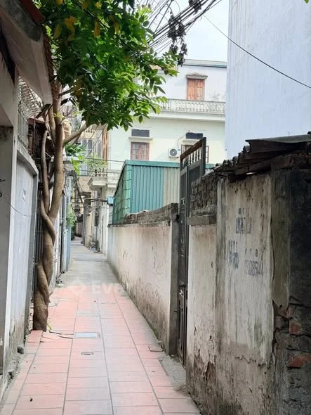 10 TỶ – ĐẤT HIẾM BỒ ĐỀ – LONG BIÊN Trung tâm Long Biên – khu vực cực kỳ đáng sống