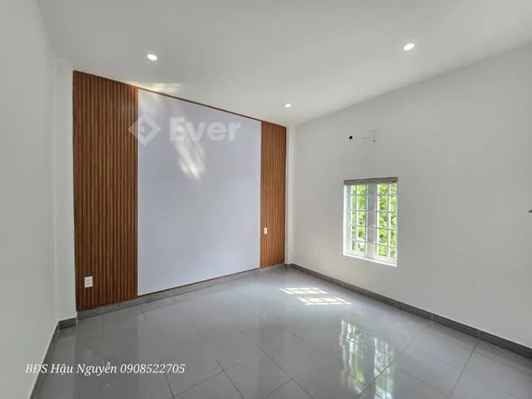 ● Nhà 3 Tầng MT 5.5 Nhơn Hòa sát Bến xe 6,5 tỷ thương lượngĐịa chỉ: Nhơn hòa, an Khê, đà nẵng