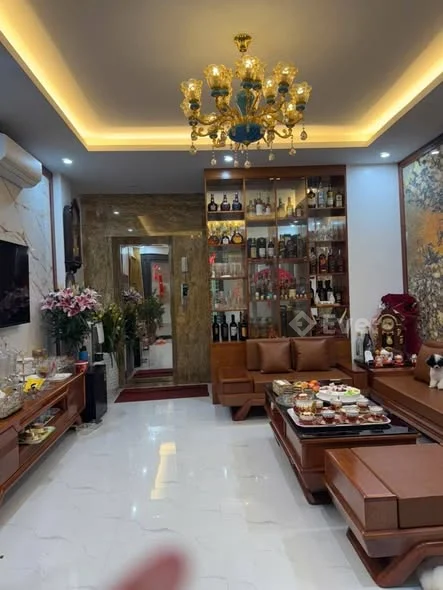 PHAN KẾ BÍNH - BA ĐÌNH -NHÀ ĐẸP- PHỐ VIPDT 37M 5 TẦNG MT 4.5M GIÁ 16 TỶ