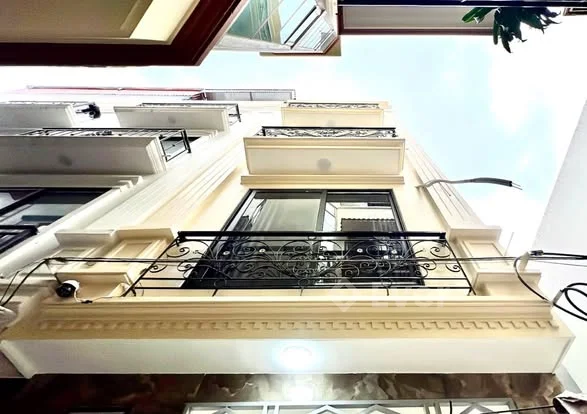 NHÀ ĐẸP - NGÔ QUYỀN HÀ ĐÔNG – 42M² – 5 TẦNG - THANG MÁY– Ô TÔ ĐỖ CỬA