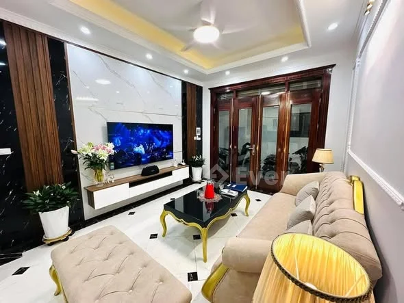 TRƯƠNG ĐỊNH - 36M2 - XÂY MỚI - 5 TẦNGNhà cực hiếm trong khu vựcXây mới tuyệt đẹp 5 tầng