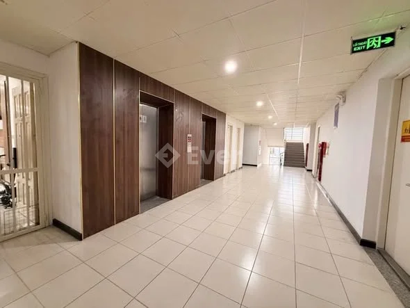 Căn hộ cao cấp Nguyễn Đức Cảnh , sổ đỏ 130m2 mà giá đang chào chỉ 9,08 tỷ ~ 70tr/m2