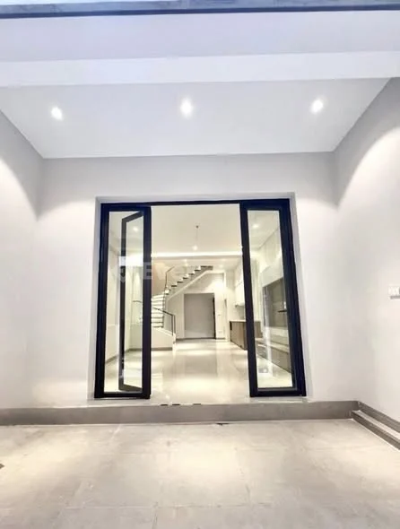 Nhà đẹp đẳng cấp #Thanh_Nhàn - phường #Bạch_Mai - 50M2 - 4 tầng mới kính koong