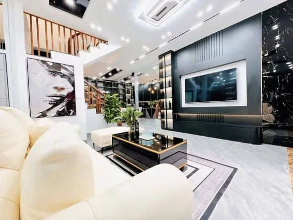 CHẤM DỨT BỆNH NGÁO GIÁ.NGÕ 435 GIẢI PHÓNG - Ô TÔ ĐỖ CỬA - 40M2 - Thỏa thuận - 40m²