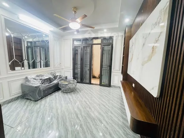 Nhà mới xây tại phố Đông Thiên, Hoàng Mai, Hà Nội - Đầy đủ nội thất chỉ 6 tỷ