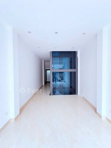 BÁN NHÀ NGÔ QUYỀN - 5 TẦNG THANG MÁY - FULL NỘI THẤT - Ô TÔ QUA NHÀ