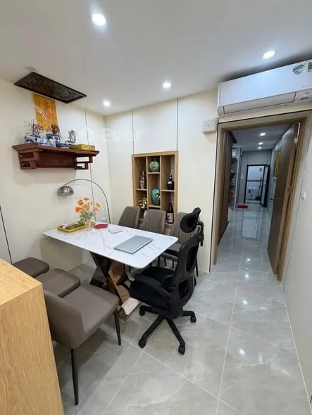 Phố 8/3 SĐCC- 80m - 2PN Full Nội Thất - dá nhỉnh 5 Đòng
Lh 0333867***