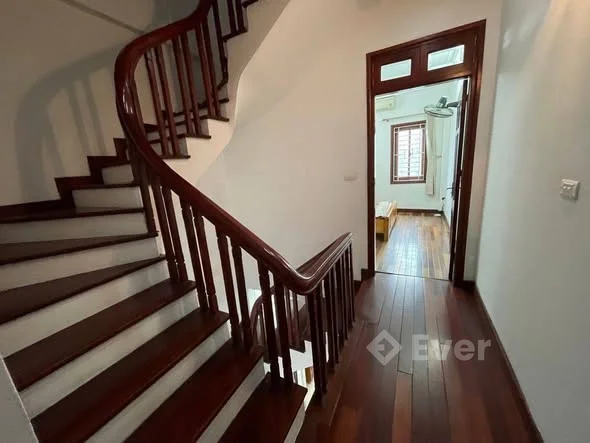 #nha4tangPhố ĐỊNH CÔNG, ;DT,48m thiết kế, 4 tầng ngõ rộng, ô tô đỗ gần trường học và chợ