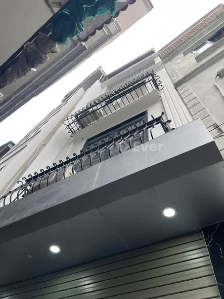 Nhà mới giá chỉ hơn 7 tỷ tại Phú Đô, 6 phòng ngủ