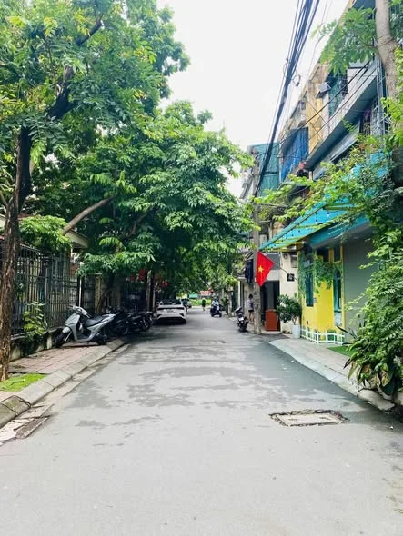 SIÊU HIẾM KHUẤT DUY TIẾN – PHÂN LÔ – VỈA HÈ – Ô TÔ TRÁNH – GIÁ ĐẦU TƯ