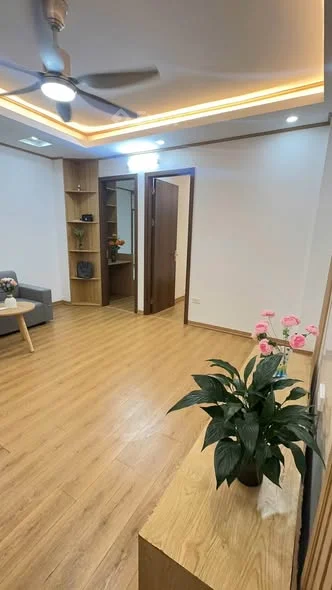 BÁN CĂN HỘ TẦNG 6 – KHU VỰC NGUYỄN KHÁNH TOÀNDiện tích: 50m²