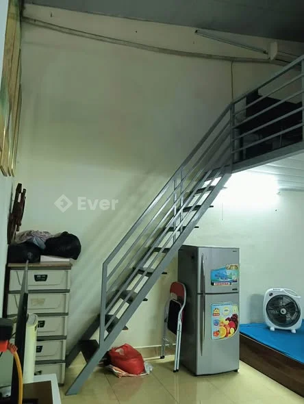 Chính Chủ Cần B.án Căn Nhà P. Lĩnh Nam Diện tích 35m thiết kế 1 tầng 1 gác xép - Thỏa thuận - 35m²