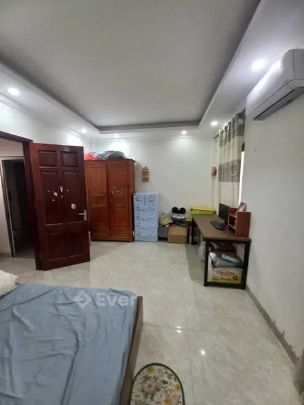 Ngô Quyền Hà Đông 35 m2, 5 tầng giá tạm thời 8.2Hình ảnh và thông tin đều chuẩn