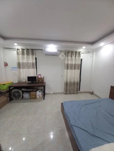 Ngô Quyền Hà Đông 35 m2, 5 tầng giá tạm thời 8.2Hình ảnh và thông tin đều chuẩn