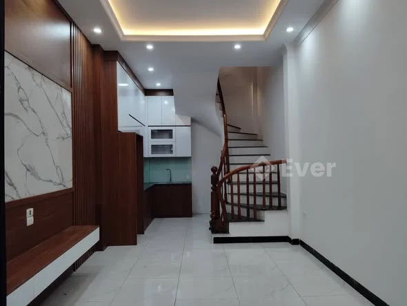 SIÊU HIẾM PHỐ BÀ TRIỆU NHÀ 5 TẦNG 3 PHÒNG NGỦ CHỈ 10m - Thỏa thuận - 40m²