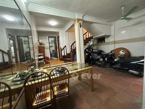 Cần bán nhà chính chủ Tô Vĩnh Diện - Thanh Xuân