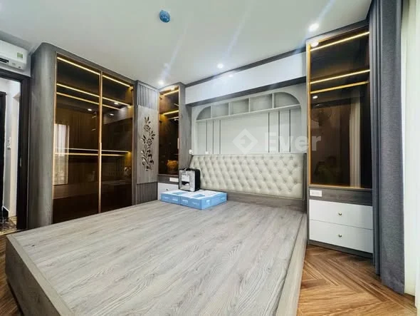 LINH ĐÀM _HOANG MAI 31M x 6 TẦNG THANG MÁY ỘTÔ ĐỖ CƯA - 9,3 tỷ - 31m²