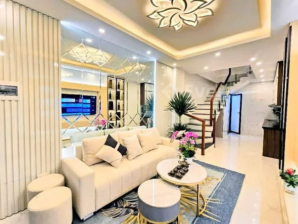 Trương Định—Giáp Nhị. 33m x 6 tầng, 20m ra ô tô—phố. Hơn 7.5tỷ