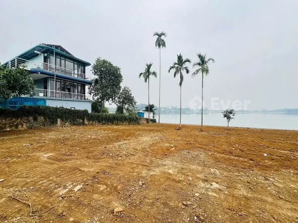 Bán lô góc bám hồ Đồng Chanh tại Cư Yên, Lương Sơn