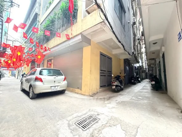 S.IÊU P.HẨM TT CẦU GIẤY - PHÂN LÔ NGUYỄN KHÁNH TOÀN - 40M - 5T - GARA - Ở SƯỚNG