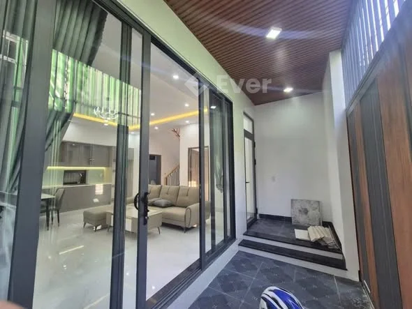 BÁN NHANH NHÀ KIỆT TRẦN CAO VÂN -NỘI THẤT FULL- NGANG 9M - 5,99 tỷ - 80m²