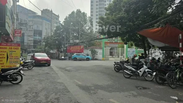 Giảm Sốc 2 tỷ..... CHÍNH CHỦ CẦN BÁN....%%% Giá nhỉnh 10 tỷ....có thương lượng