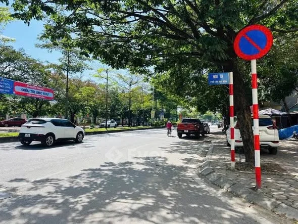 Chu Huy Mân nhỉnh 6,7 tỷ có lùi.Ngay chợ Phúc Đồng -Long Biên