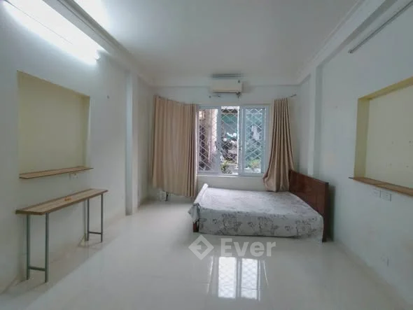 Bán nhà ngõ 192 Lê Trọng Tấn, Hoàng Mai - 0366828***+ Nhà không sổ, có thuế+ Dt 40m