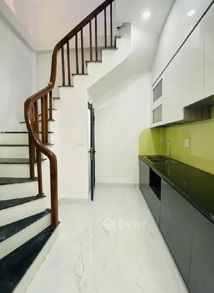 Nhà mặt phố Nguyễn Khắc Nhu, kinh doanh, ô tô tránh, vỉa hè rộng Diện tích: 47 m, 4 tầng