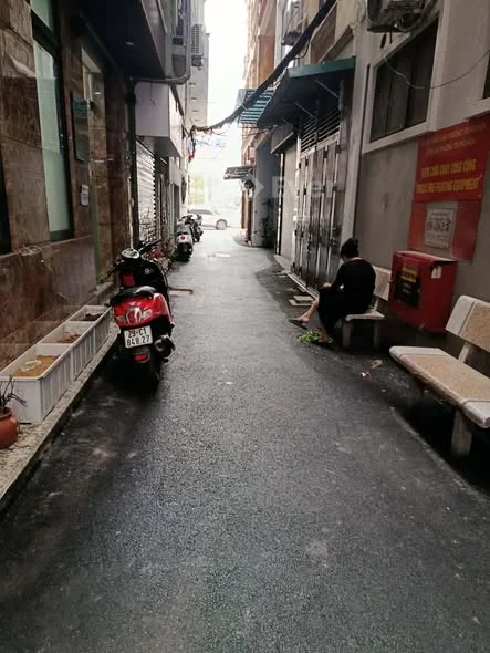 Nhà mặt phố Hoàng Hoa Thám, Ba Đình