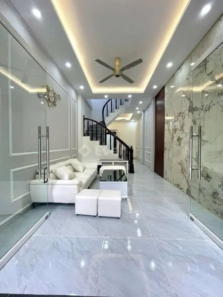 GIẢM 1 TỶ BÁN NHÀ CHIẾN THẮNG VĂN QUÁN HÀ ĐÔNG KINH DOANH 48m2, MT 4m GIÁ 13 TỶ HƠN