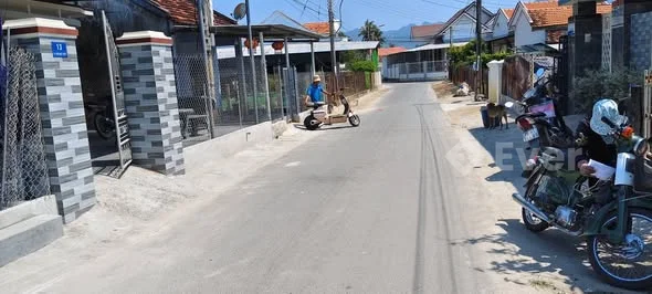 Bán lô đất mặt đường nhựa TDP Mỹ Lương, Ninh Thủy - Thỏa thuận - 250m²