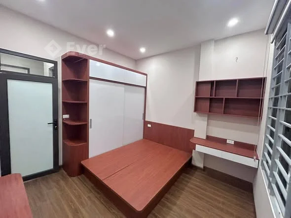 -Bán nhà đường Giải Phóng – Hoàng Mai, ngõ thông phố Thịnh Liệt