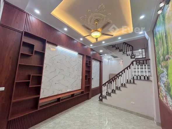 -Bán nhà đường Giải Phóng – Hoàng Mai, ngõ thông phố Thịnh Liệt