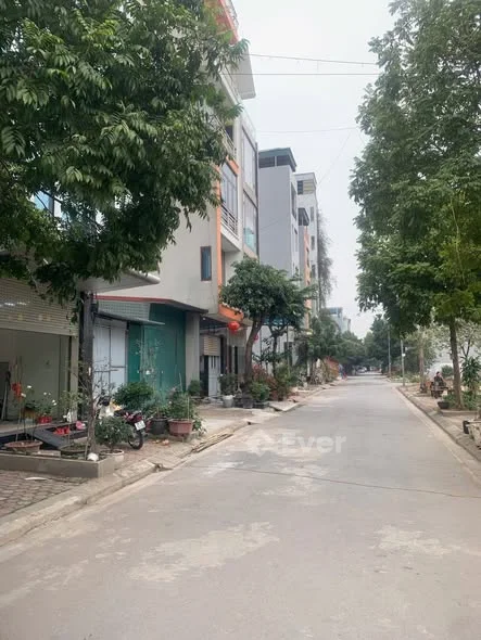 𝐂𝐮̛̣𝐜 𝐧𝐨́𝐧𝐠, 𝐜𝐡𝐮̉ 𝐜𝐚̂̀𝐧 𝐜𝐡𝐮𝐲𝐞̂̉𝐧 đ𝐨̂̉𝐢 𝐠𝐢𝐚̉𝐦 𝐜𝐡𝐚̀𝐨 𝟖𝟎𝟎 𝐭𝐫𝐢𝐞̣̂𝐮, tại La Dương- Dương Nội