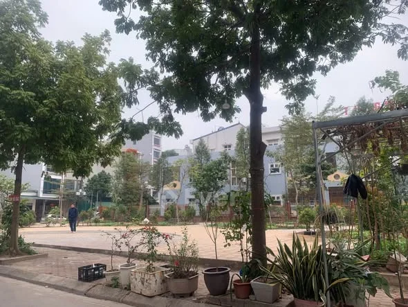 𝐂𝐮̛̣𝐜 𝐧𝐨́𝐧𝐠, 𝐜𝐡𝐮̉ 𝐜𝐚̂̀𝐧 𝐜𝐡𝐮𝐲𝐞̂̉𝐧 đ𝐨̂̉𝐢 𝐠𝐢𝐚̉𝐦 𝐜𝐡𝐚̀𝐨 𝟖𝟎𝟎 𝐭𝐫𝐢𝐞̣̂𝐮, tại La Dương- Dương Nội